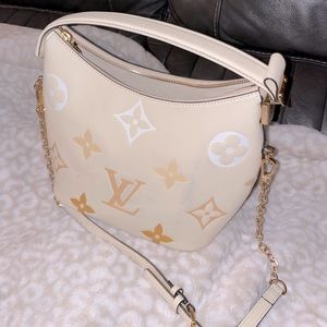 Louis Vuitton Empreinte Monogram medium Crossbody